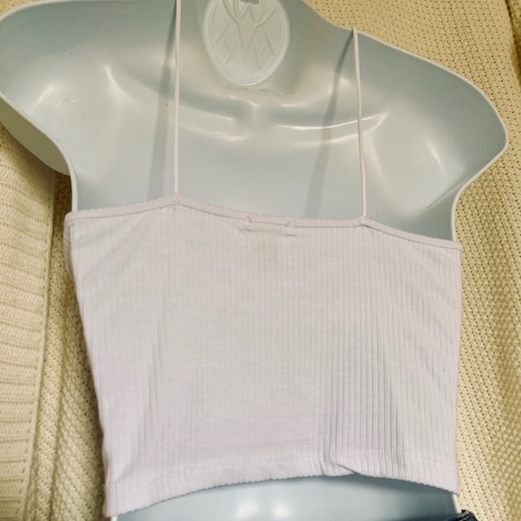 🚫SOLD🚫🍃NWOT Cropped Ribbed Tank Top - Picture 2 of 3